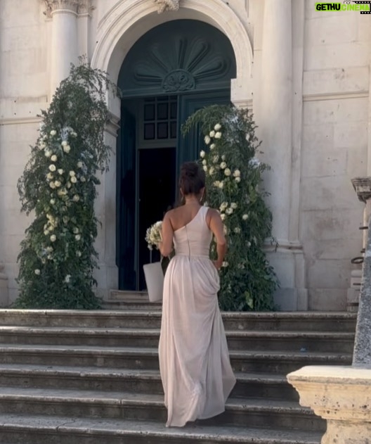 Chandni Parekh Instagram - My best friend’s wedding 🤍 Dubrovnik, Croatia