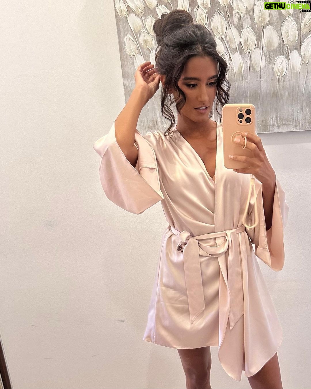 Chandni Parekh Instagram - My best friend’s wedding 🤍 Dubrovnik, Croatia