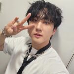 Changbin Instagram – 날도 차구 바닥도 찬데 스테이마음은 따뜻
1등 꼬마웅 ><
#stay