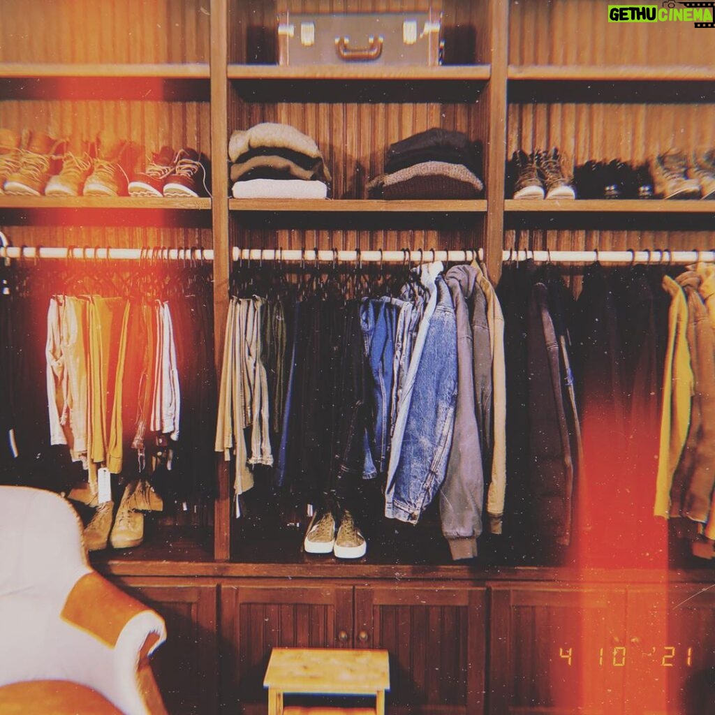 Channing Tatum Instagram - I have always dreamed of having my own vintage shop or thrift. And now i have one for myself. Thank you, you two. 🙏🏼🙏🏼🙏🏼