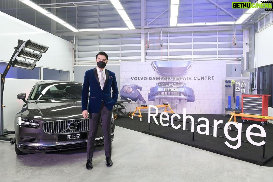 Chanon Ukkhachata Instagram - Thank you #volvo scandinavianauto #Grand Opening Volvo Damage Repair Centre #VolvoDamag RepairCentre 😎 #congratulations Bangkok Metropolis, Thailand