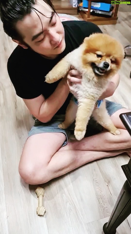 Chanon Ukkhachata Instagram - ไอ้แสบ #mywalker29 บอกอาการมาหน่อย🤬😠🤬