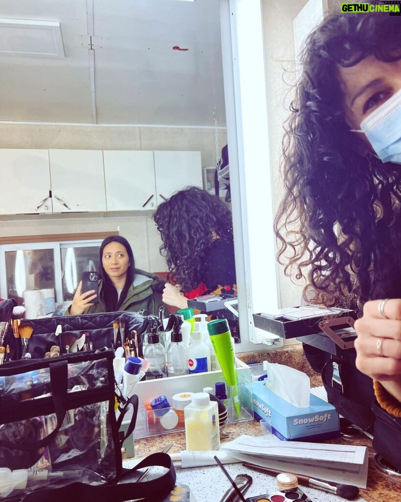 Chantal Thuy Instagram - Le look « fatiguée contrôlée » avec Dominique @hasbine @ru_casting #rufilm