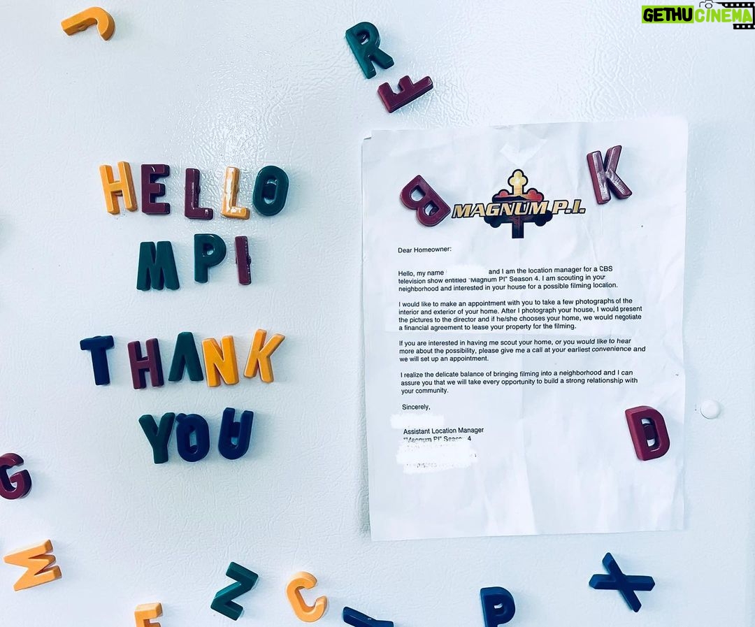 Chantal Thuy Instagram - Leaving notes to homeowners today 💕 #hawaii