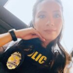Chantal Thuy Instagram - Aloha Friday 🌸 It’s Magnum PI day!! #Hawaii #magnumpicbs