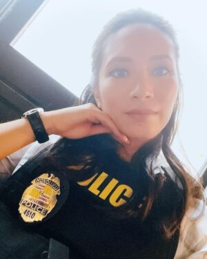Chantal Thuy Instagram - Aloha Friday 🌸 It’s Magnum PI day!! #Hawaii #magnumpicbs