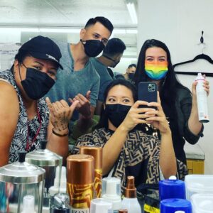 Chantal Thuy Instagram - Ayyyye!!! Magnum PI hair team saying good morning to you 🙋🏻‍♀️💁🏻💇🏼‍♀️ #MagnumPI Missing @ralphmalani @sheldonyamauchi 🌸