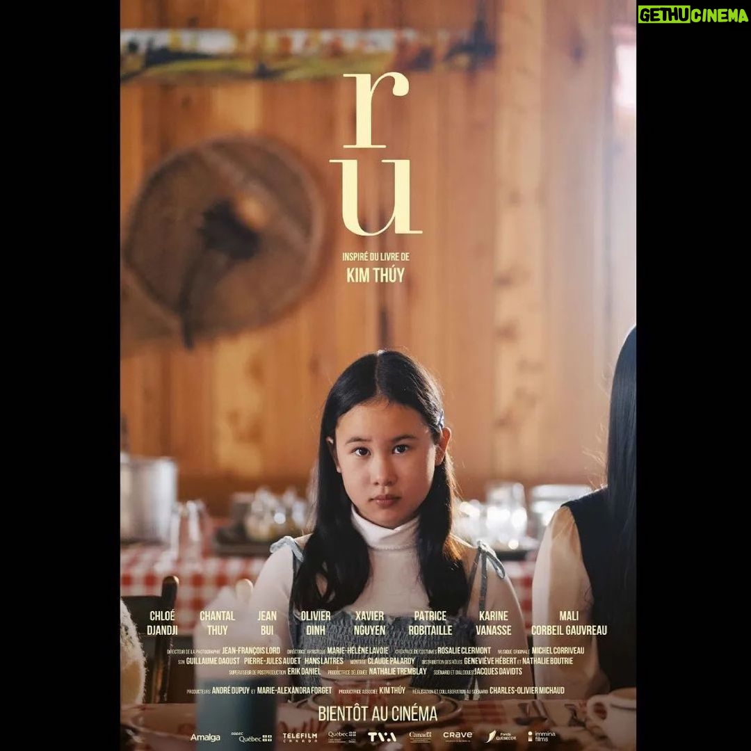 Chantal Thuy Instagram - First movie poster for RU is out! @imminafilms Découvrez la première affiche du film RU, inspiré du livre de Kim Thúy, mettant en vedette Chloé Djandji, Chantal Thuy, Jean Bui, Karine Vanasse et Patrice Robitaille. Réalisé par Charles-Olivier Michaud et scénarisé par Jacques Davidts, RU prendra l’affiche en salle cet automne! @amalga.prod | @groupelibrex | @la.sodec | @telefilm_canada | @aimetoncinema | @harrisonfunstudio