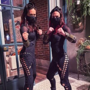 Chantal Thuy Instagram - One year ago ❤️🐆 #wylde #blacklightning with @erika.keck
@wolf_stunts @dannyleboyer