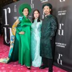 Chantal Thuy Instagram - C'était soir de grande première montréalaise hier pour «RU» au Théâtre Maisonneuve de la @placedesarts. Voici quelques photos prises sur le tapis rouge. 📍 RU, au cinéma dès le 24 novembre partout au Québec. 📸 Paul Ducharme #rufilm #KimThuy #ImminaFilms Place des Arts