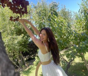 Chantal Videla Instagram - A dose of Multivitamin Chanty!💛✨
There you are peeps! Found my ☀️Shine! 

Had an interview here in Argentina for the first time and it was super fun! Did I do well? How was it?🙈
Have a blessed week everyone! Lovelots💕