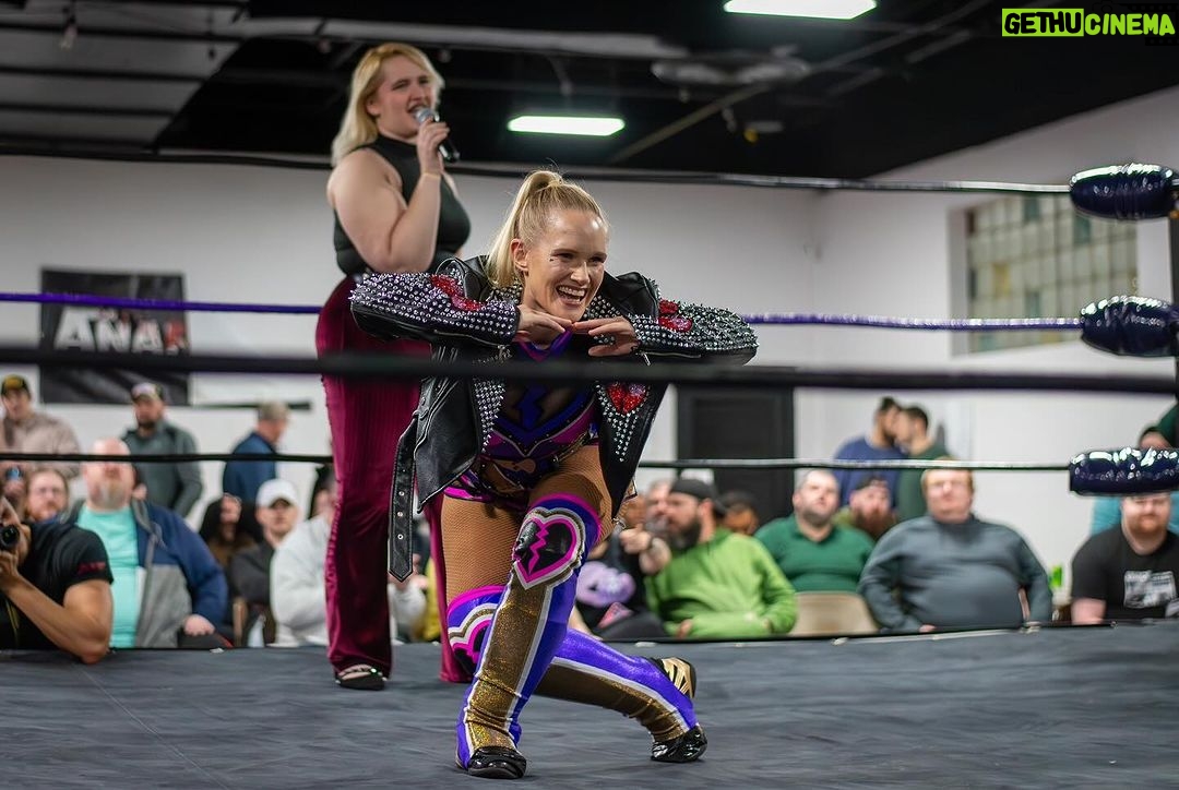 Chantelle Allison Instagram - Wrestling means so much to me, being welcomed into Anarchy and treated like an equal by all my opponents has been so thrilling. My goal was never to be the best female wrestler but the best professional wrestler I could be. Nearly 16 years in and I still grow so much every time I’m in that ring. I love being pushed, the feeling where I don’t think I’m capable of stuff and then realising im very capable. I dunno, big rant ily all for the support. January was slow but trust me it’s full speed ahead now. 📸 @boomboxphoto