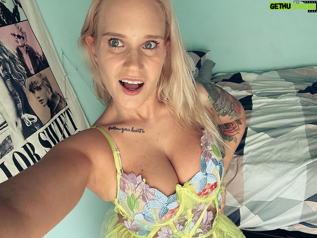 Chantelle Allison Instagram - onlyfans.com/ShazzaMcKenzie
