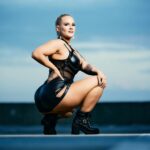 Chantelle Allison Instagram - Im running a rumble comp on my 0nlyfanz page and this photo has nothing to do with it but I look cute 💅 go subscr!be 🔗in bio 📸 @harryjaaron