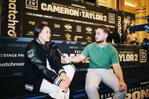 Chantelle Cameron Instagram - D•E•T•E•R•M•I•N•E•D

🥊 #andstill #undefeated #undisputed #champion #boxing