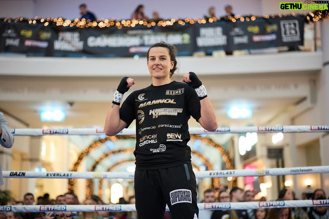 Chantelle Cameron Instagram - Couldn’t be more grateful to my sponsors who support me through the ups & the downs & make my dreams possible with the support & backing . Next stop world champion again 👑 🙏 @glazinghub @mannol.uk @scxlaw @bewelectrical HH CONSTUCTION . Circle Auto Lounge . Shared access United Kingdom