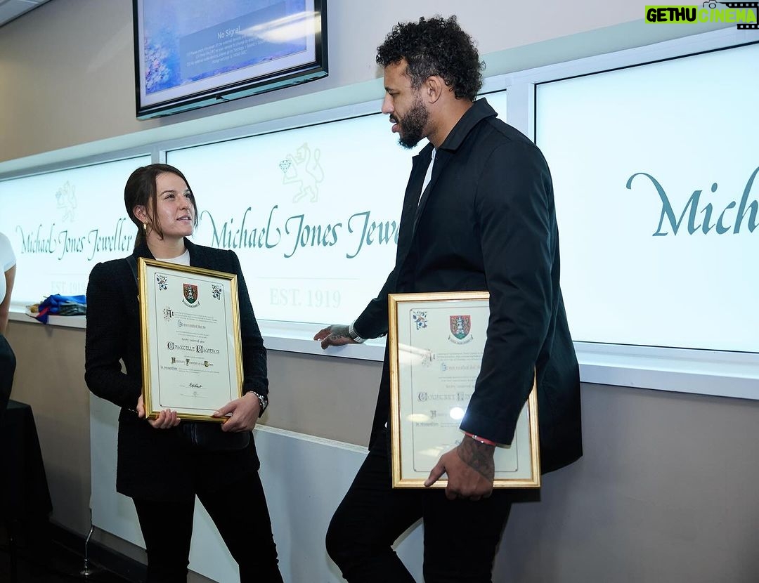 Chantelle Cameron Instagram - What an honour to be presented with freedom of the town in my hometown Northampton for my boxing achievements. Alongside the legend Courtney Lawes. So proud to be the first sportswomen from this town to achieve this and be in the history books with princess Diana for achieving this award. So blessed to have the support in my town from my sponsors to my family and to my friends. Been a rough couple of weeks but I am determined to be your World Champion again β€οΈ π Northampton, Northamptonshire