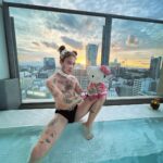 Charity Kase Instagram - Rooftop pool party in Tokyo ☀️ #tokyofashion #travelling #hellokitty Tokyo, Japan
