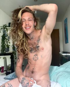 Charity Kase Instagram - Bed head ☀️ Sorry I haven’t been active on here very much recently! I have been trying to take steps towards my future goals and career as I realise that I don’t really want to still be doing drag in 5 or 10 years. it was never my intention to commit to it as a long term career and however fun it is and however much love I have for it, I am 25 now and I think it’s approaching the time to move onto the next era and achieve some of my other goals. I am starting a Fine Art degree this autumn after Tour which I am super excited about. It’s something I have always wanted to do and I believe the experience will really help me get to where I want to be. I am falling back in love with traditional art and spending as much time as I can painting and drawing and creating. In 10 years I hope to be a creative director for tv or film, curating art exhibitions or designing characters or concept art for games and film. I’m heavily inspired by the careers of @timburton , Del Torro and @mrrpmurphy and I believe my creations can be broadened a little from what I have been creating as an escape and outlet for 7+ years now. I want to build the worlds these characters live in and create the lives they lead. So here I am manifesting. Soooo I have kinda taken a baby step away from drag. But no violin strings for Charity though, she’s not totally dead (yet ☠️ ) and I will still take some bookings!- on weekends and school holidays only probably with my new calendar! 😂 #deardiary #thirsttrappin London, United Kingdom