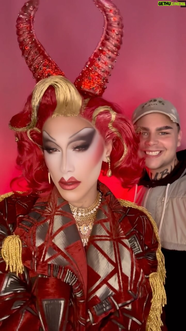 Charity Kase Instagram - Day 40 #366daysofdrag Cosplaying as my iconic ugly sister @anubisfinch ❤️ Thank you for being totally there for me and amazing support for the rollercoaster last few months. I can’t tell you in words how much I value our friendship! Thanks for beating my face! Love you @anubisfinch ❤️ #dragmonster #dragsister #dragmakeover London, United Kingdom