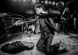 Charles Bradley Instagram - Thank you Chicago!! Pic by @theorshos #screamingeagleofsoul #deepdish