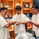 Charles Leclerc Instagram - Pit stop in Dubai mall at @apmmonaco to make sure we look good for the last race of the season 😘