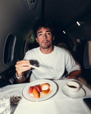 Charles Leclerc Instagram - From New York to Austin. 
With Love. And sushi. 
Thanks @vistajet ❤️
@thomasflohrvista