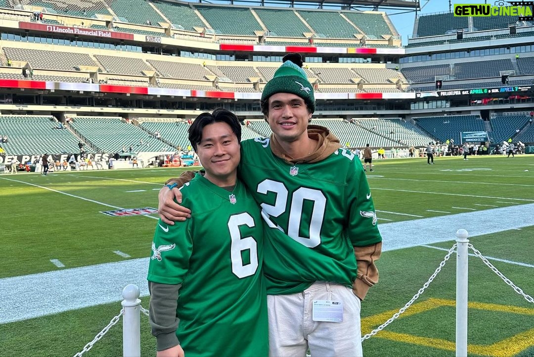 Charles Melton Instagram - I had the best weekend with family and friends watching the eagles get another W!!! Thank you Brian, Jess and @philadelphiaeagles FOR THIS AMAZING EXPERIENCE & for letting me lead the fight song! FLY EAGLES FLY 🦅