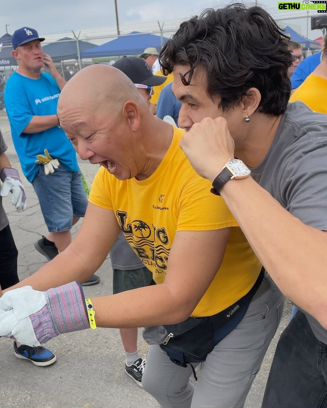 Charles Melton Instagram - great times with some athletes this weekend in Long Beach @sosocal @specialolympics 💪🏼