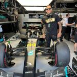 Charles Oliveira Instagram – Hoje tivemos a oportunidade de acompanhar a formula1 de perto obrigado a todos pelo carinho
@ufc_brasil @ufc @ufceurope @ufcespanol @lewishamilton @vitoriabrum_ Autódromo de Interlagos