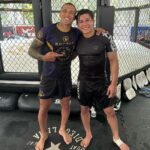 Charles Oliveira Instagram – Hoje tivemos o imenso prazer de treinar com @micagalvaojj e toda sua equipe, obrigado pelo treino e por essa divisão de conhecimento 💪👊 Chute Boxe – Diego Lima