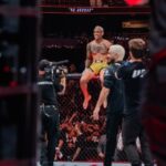 Charles Oliveira Instagram - O campeão está de volta 🙌 Vancouver, British Columbia