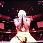 Charles Oliveira Instagram - O campeão está de volta 🙌 Vancouver, British Columbia
