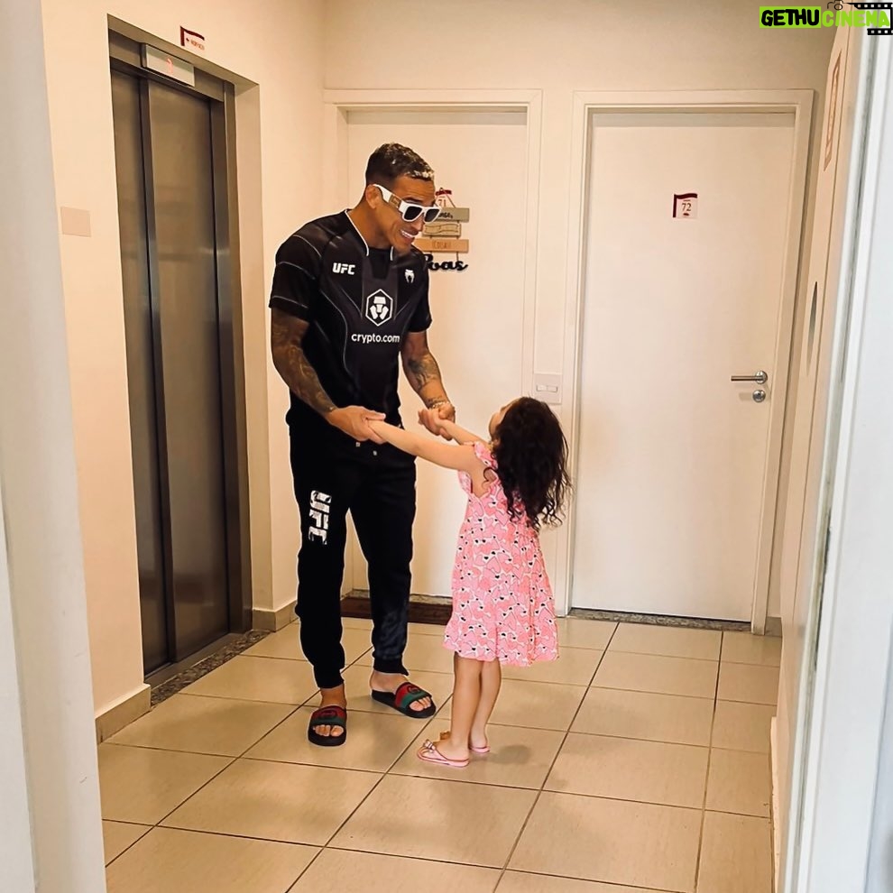 Charles Oliveira Instagram - Te amo muito minha pequena princesa @taylasoliveira ❤️🙌❤️