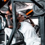 Charles Oliveira Instagram - Foco no objetivo, estamos treinando. Só gratidão pelos treino e por acreditar no meu trabalho 👊🏼👊🏼👊🏼 Focus on the goal, I am training hard. Just gratitude for the workout and believing in my work 👊🏼👊🏼👊🏼 @arenagymguaruja_oficial @gia.santos77 @biaah_silva92 @paulohenrique.oficiall Guarujá, Brazil