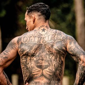 Charles Oliveira Instagram - Só gratidão 

@viniciuseduardophoto 📷📷

@wtstattoo 
@espositotattoo