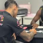 Charles Oliveira Instagram - Hoje foi dia de seminário @chuteboxe_campinas, quero agradecer meu irmão @duduchuteboxe e toda a família chute boxe pelo suporte e todos presente até a próxima 😍👊🏼🙏