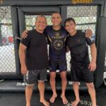 Charles Oliveira Instagram – Hoje tivemos o imenso prazer de treinar com @micagalvaojj e toda sua equipe, obrigado pelo treino e por essa divisão de conhecimento 💪👊 Chute Boxe – Diego Lima