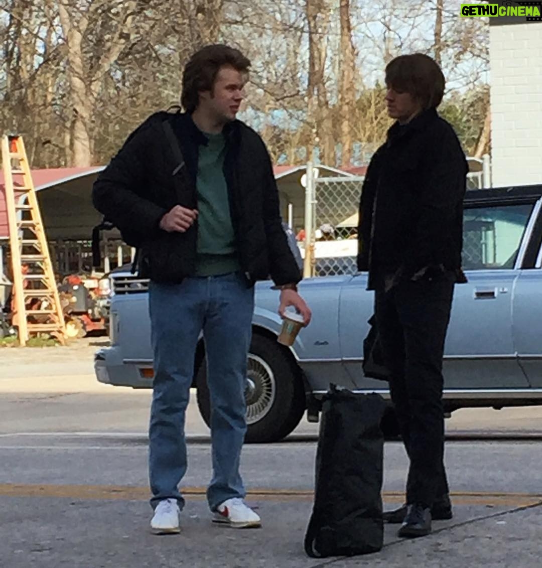 Charlie Heaton Instagram - The upside down #Jonste #itsactuallystonathan