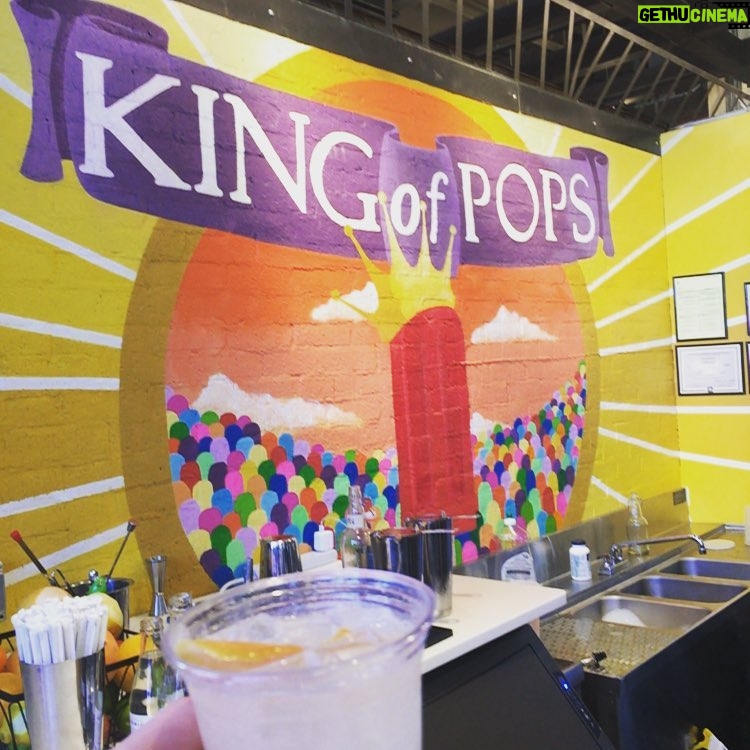 Charlie Heaton Instagram - Happy birthday from King of Pops! Never to early for that morning cocktail!