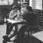 Charlie Heaton Instagram - Me and our kid are gonna be serving up some tasty dishes and fine wine Tonight @lindenstores Been a while since I’ve been in the service industry👨‍🍳 Linden Stores