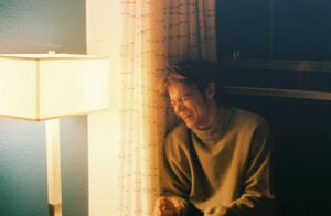 Charlie Heaton Instagram - 📷 @bluhunt