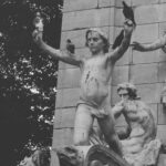 Charlie Heaton Instagram – The pigeon & the statue