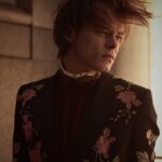 Charlie Heaton Instagram – #gq #gucci