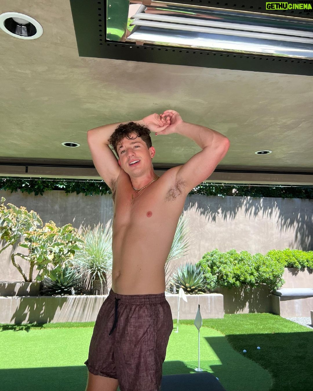 Charlie Puth - 806.6K Likes -