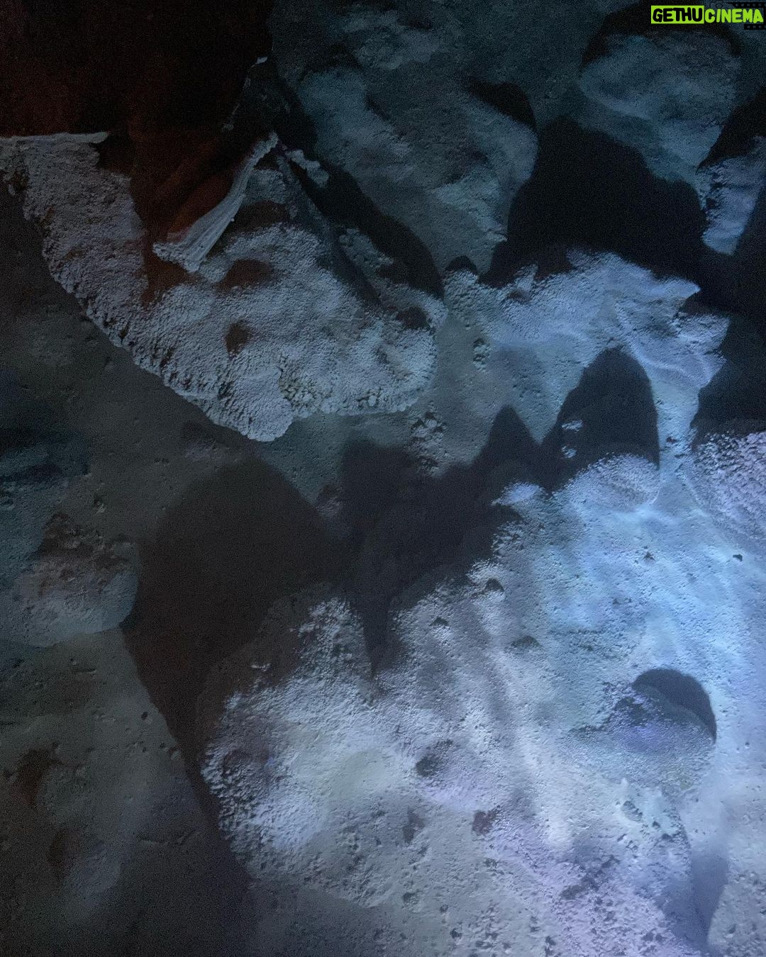 Charlize Lamb Instagram - 漣漪🫧Gyokusendo Cave