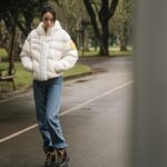 Charlize Lamb Instagram - 平常最喜歡的就是冬天，溫度適宜又舒服，有件雙面穿著又獨特的外套，可以隨心情展現截然不同的俐落風貌。 @canadagoose #CanadaGooseTW #LiveInTheOpen