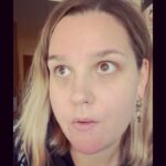 Charlotta Björck Instagram - EN LITEN LITEN 🐖 som har släppt en liten liten 💨 SKÄMTAR INTE!!! #inregenislashdemon