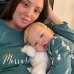 Charlotte Crosby Instagram - Recents with albs ✨ 1. Family Xmas pjs 2. Albas learnt ba byeeee 🥲🥰 3. Decorating the tree 4. Soft plays with nanny noos @letitia.crosby 5. Visits from godfather @fr15by 6. Snow days indoors. 7. Visit to the Xmas gardens ✨ 8. A little messy lady 9. Writing out her Xmas cards 🥰 10. LOL