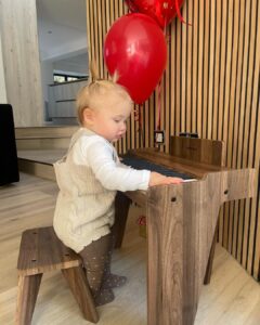 Charlotte Crosby Instagram - 1 whole year of my Alba Jean ❤️🎂 1 year ago today me and @jake_ankers experienced the best day of ourentire life and every day after that has been absolutely magical ✨ so loving and cheeky, the most beautiful, clever little girl I’m awe every day at your little personality, your thumbs up and blowing kisses constantly making us laugh! 👶🏼🥰 the world is at your feet my Jeanies. My shining star 🌟 I love you so so so so so much words can’t even describe everything I do it for you my girl ❤️❤️❤️❤️ (PIANO TAGGED IN MY STORIES)